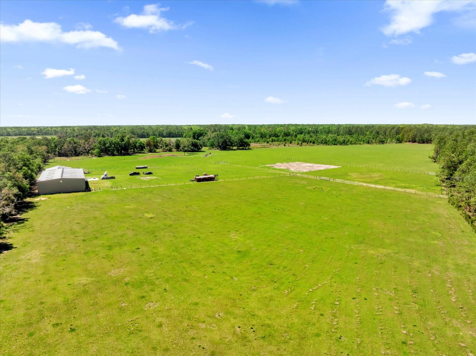 ACREAGE - Land