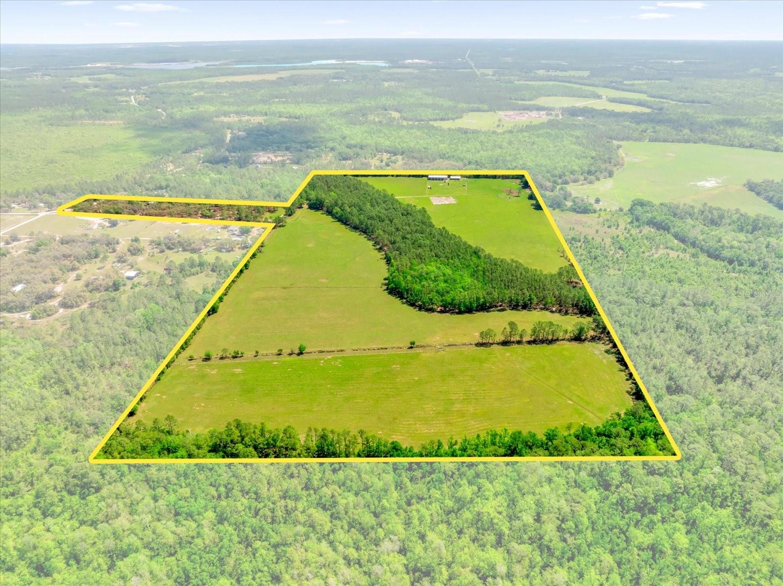 ACREAGE - Land