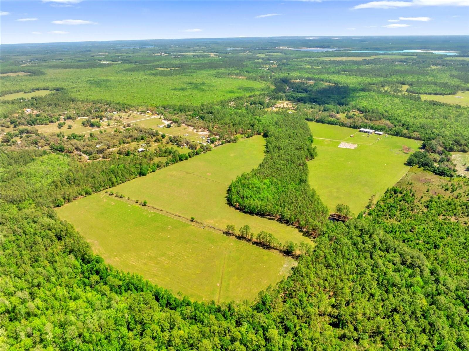 ACREAGE - Land