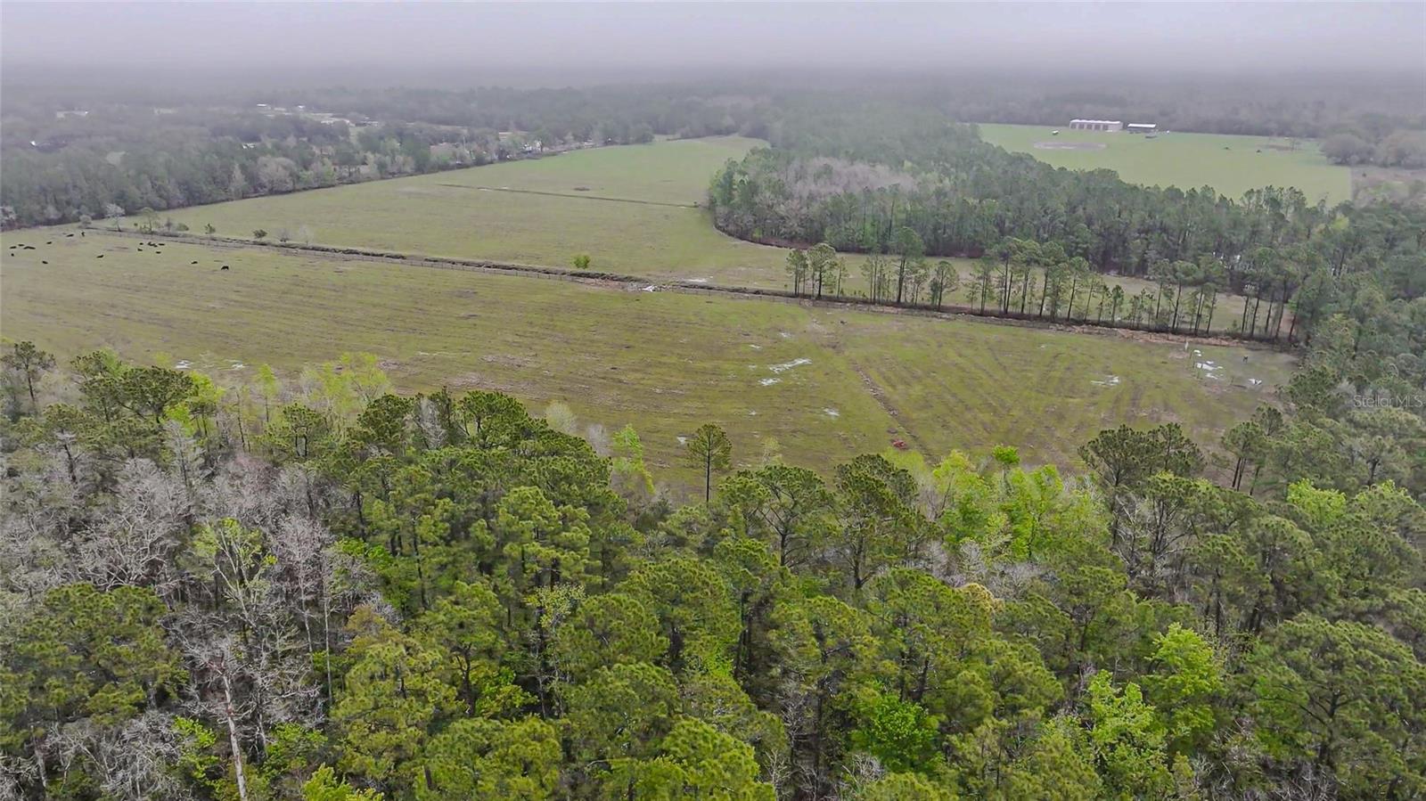 ACREAGE - Land