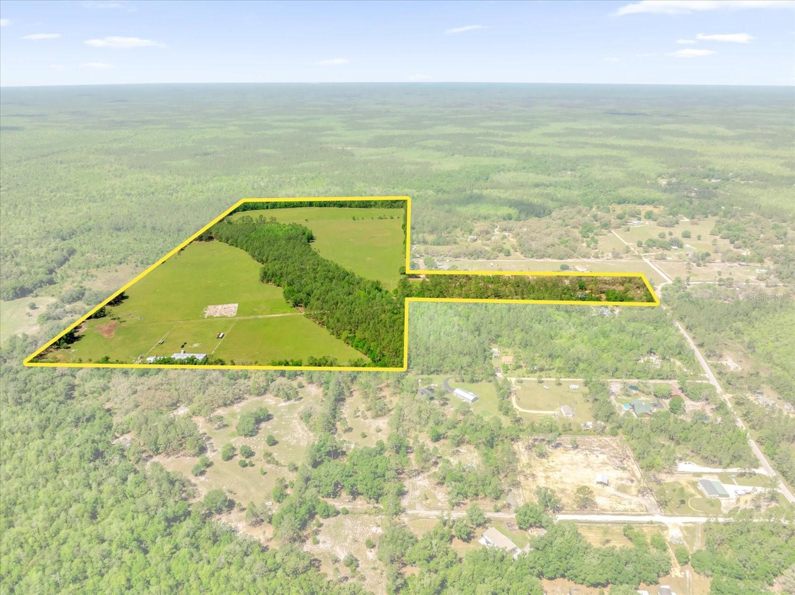 ACREAGE - Land