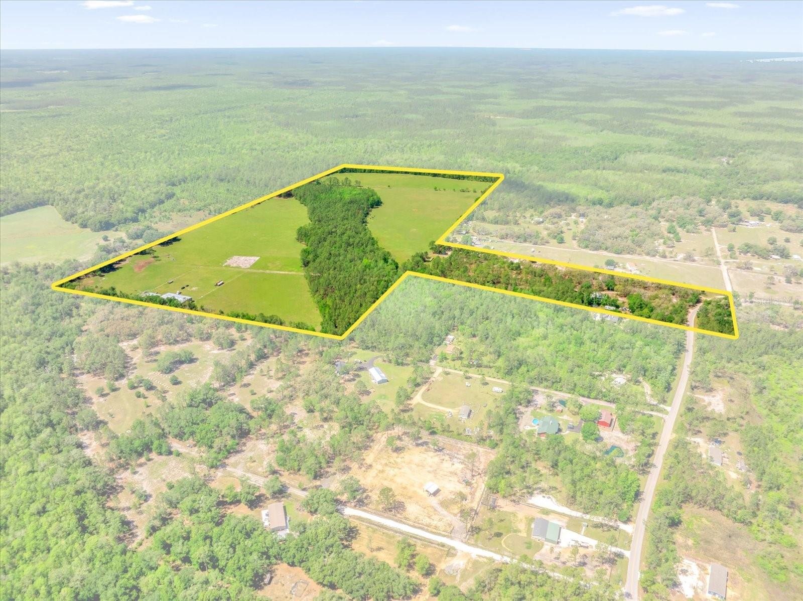 ACREAGE - Land