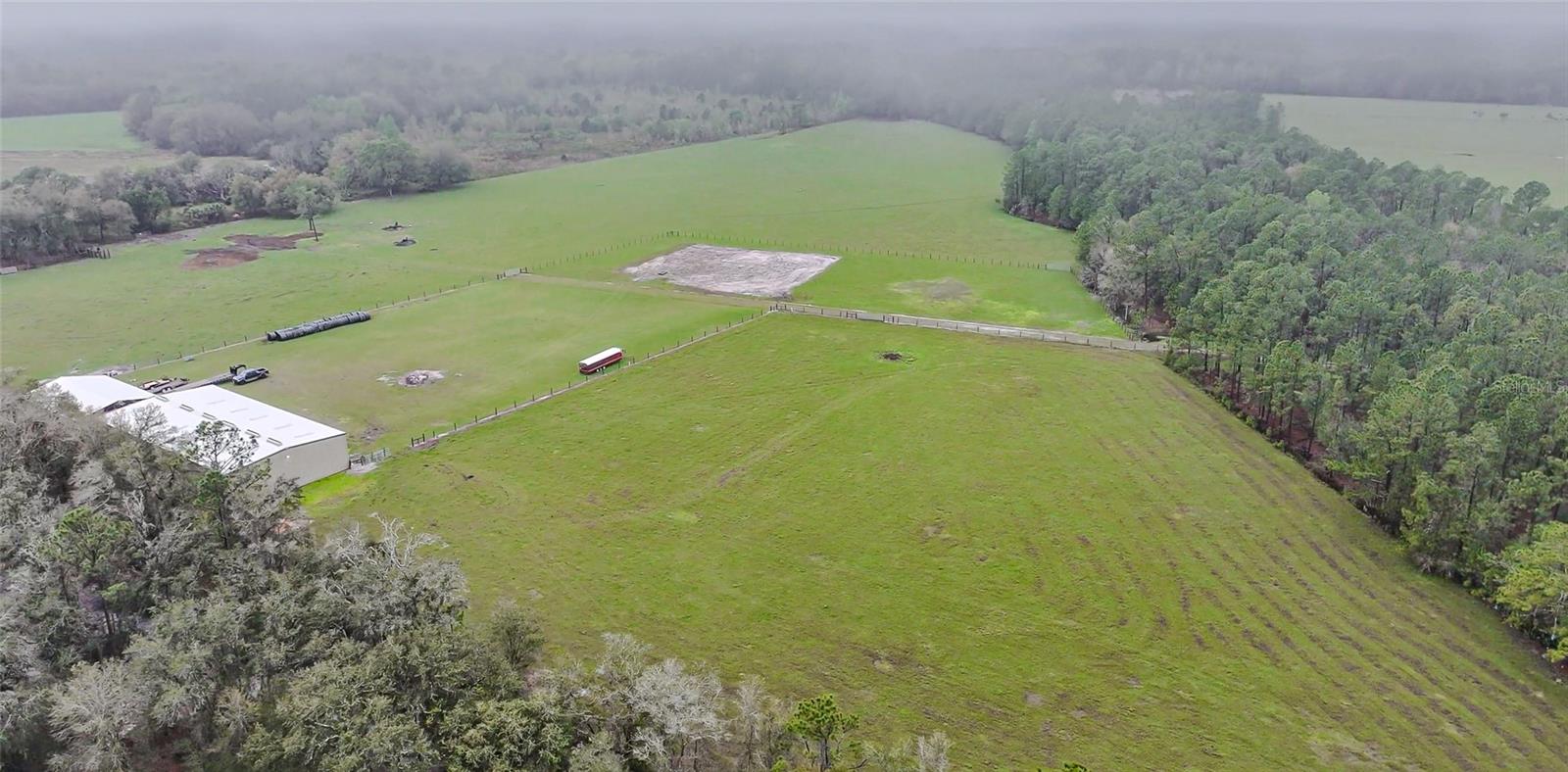ACREAGE - Land