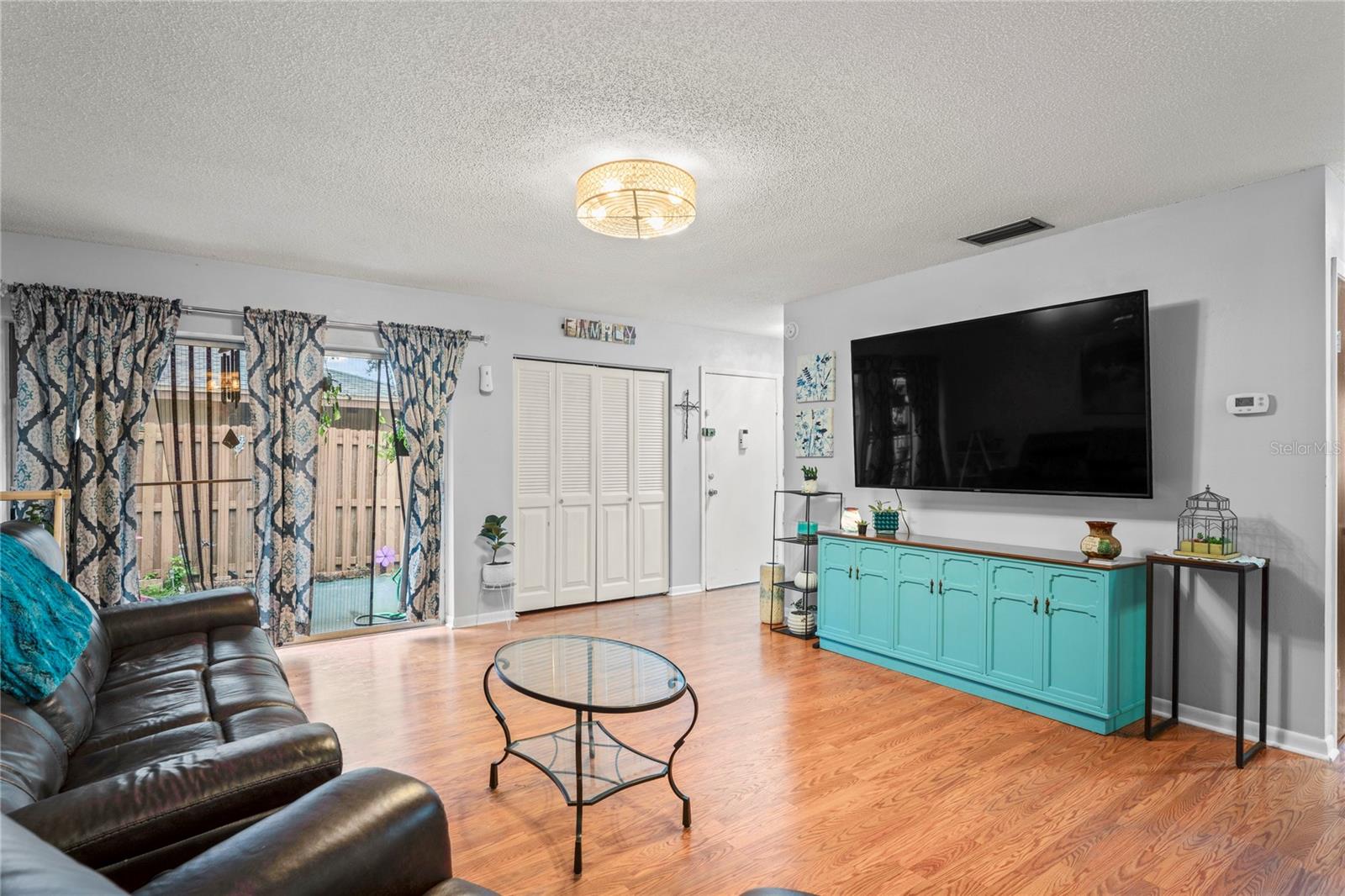802 ANTLER COURT