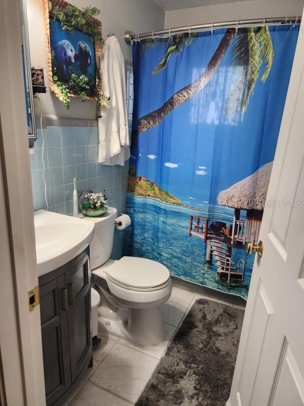 LAKE HARRIS SHORES UNIT 01 - Residential