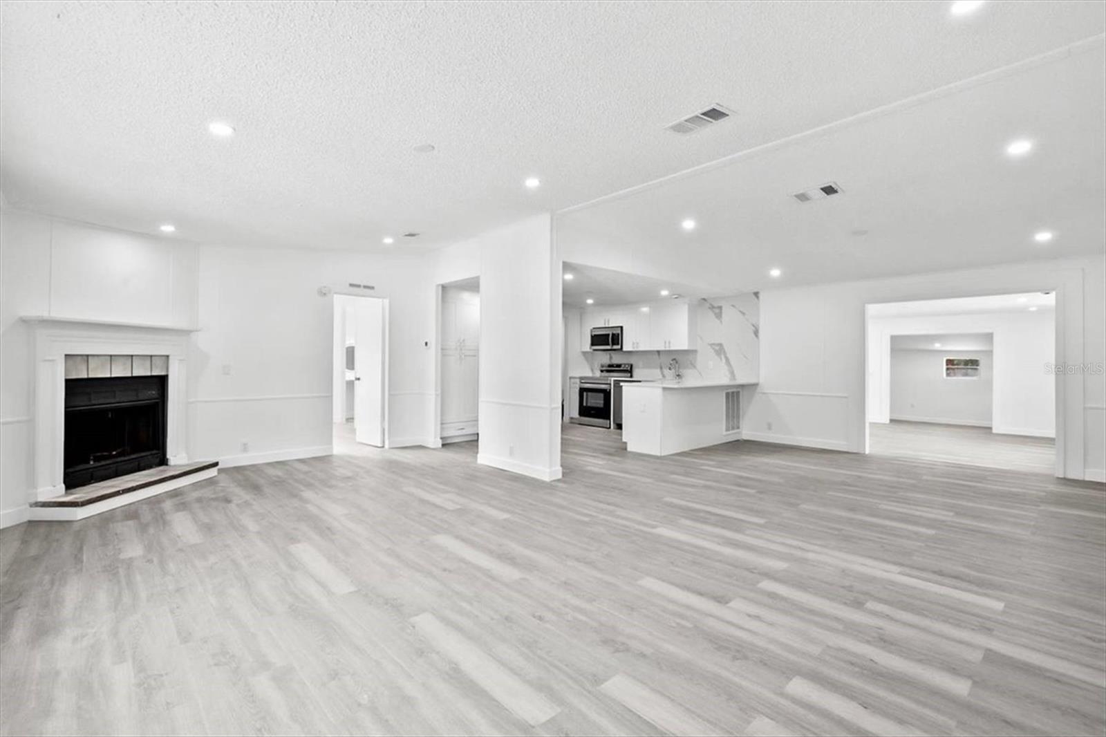 8517 INDIAN RIDGE TRAIL