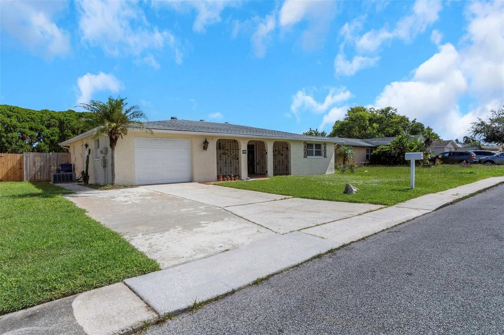 Photo of 3335 Allandale Drive, Holiday, FL 34691 (MLS # TB8418901)
