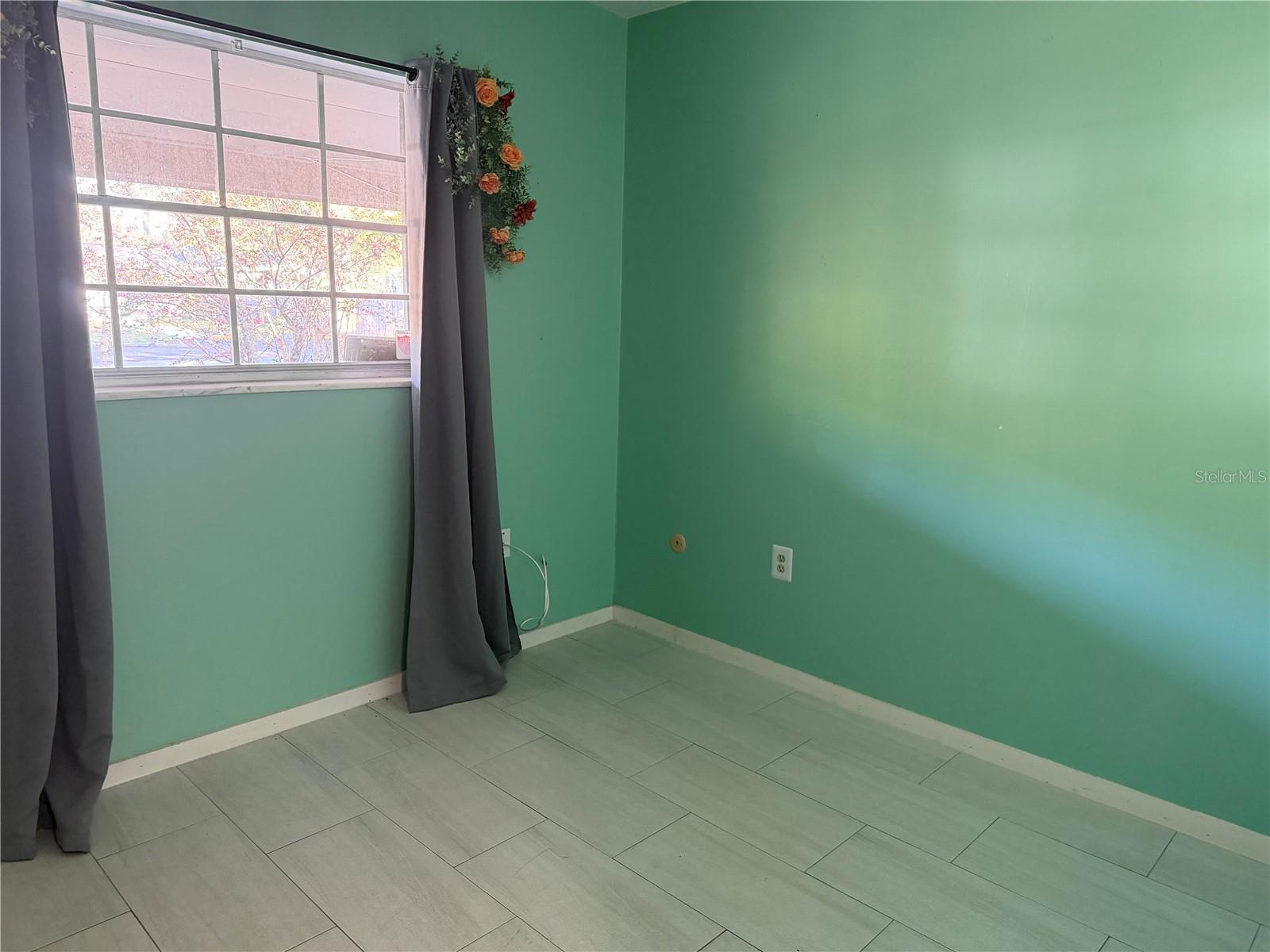 MANGO TERRACE - Residential