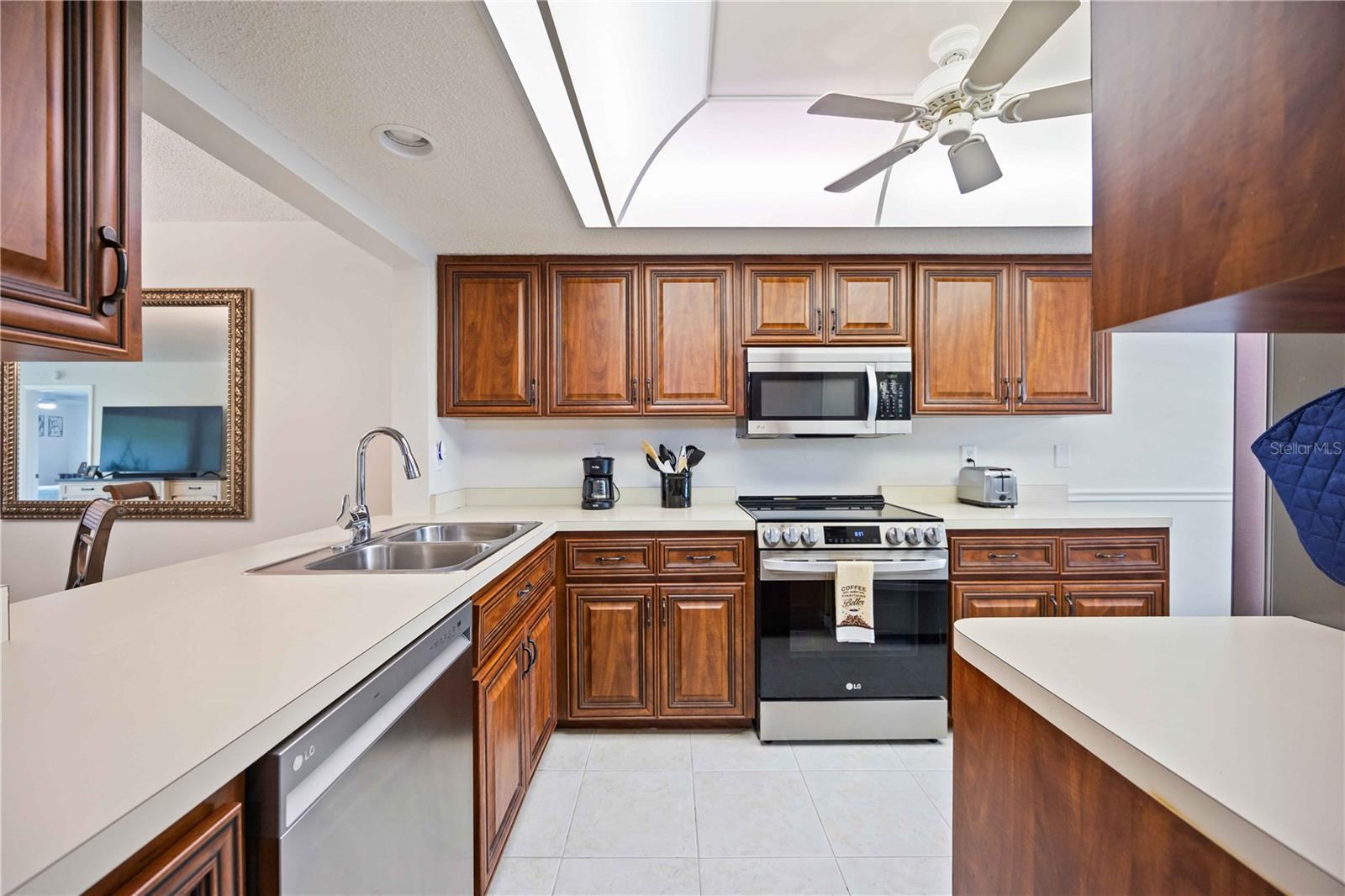 WOODLAND GROVE - Residential Lease