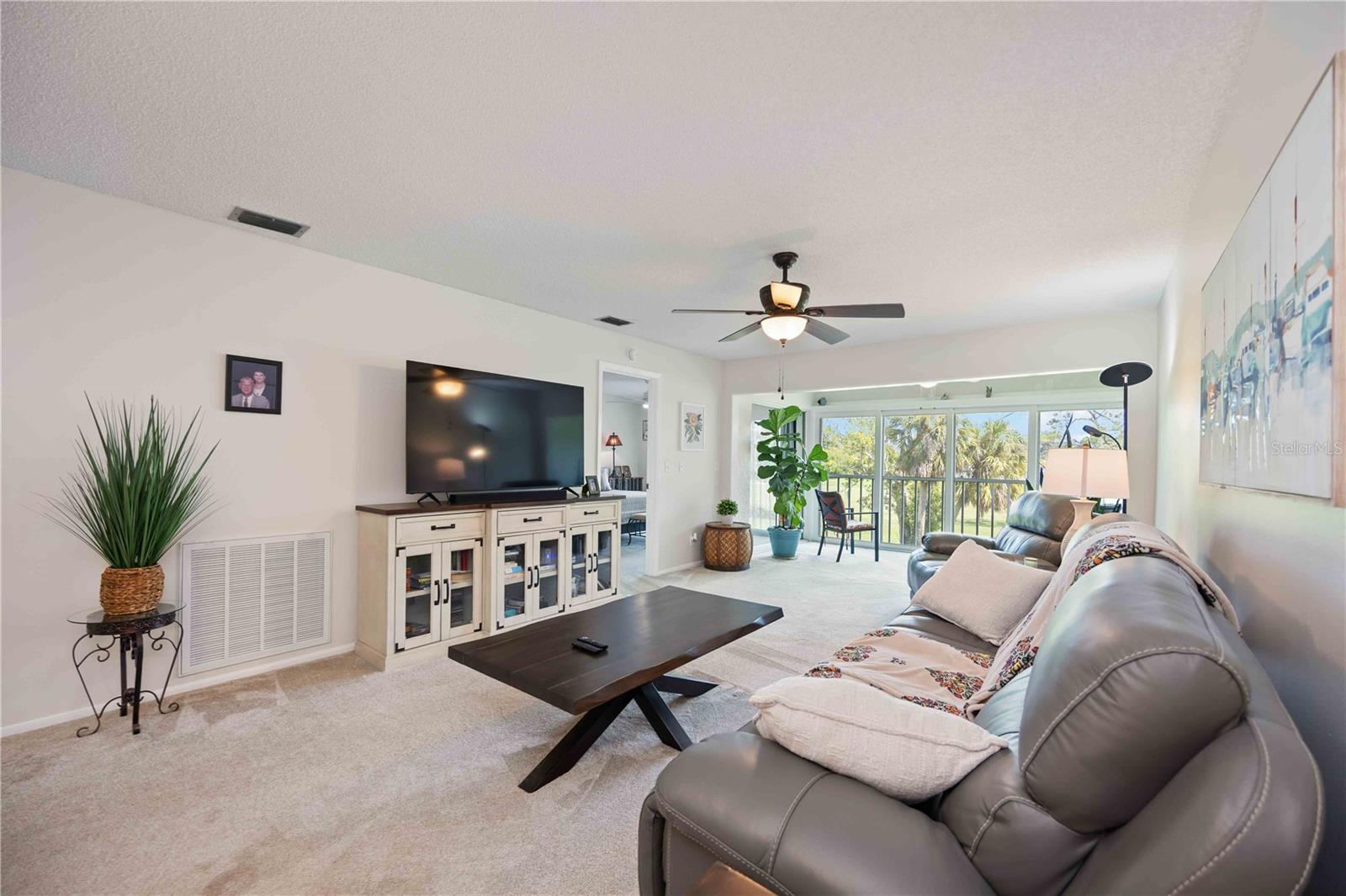 WOODLAND GROVE - Residential Lease