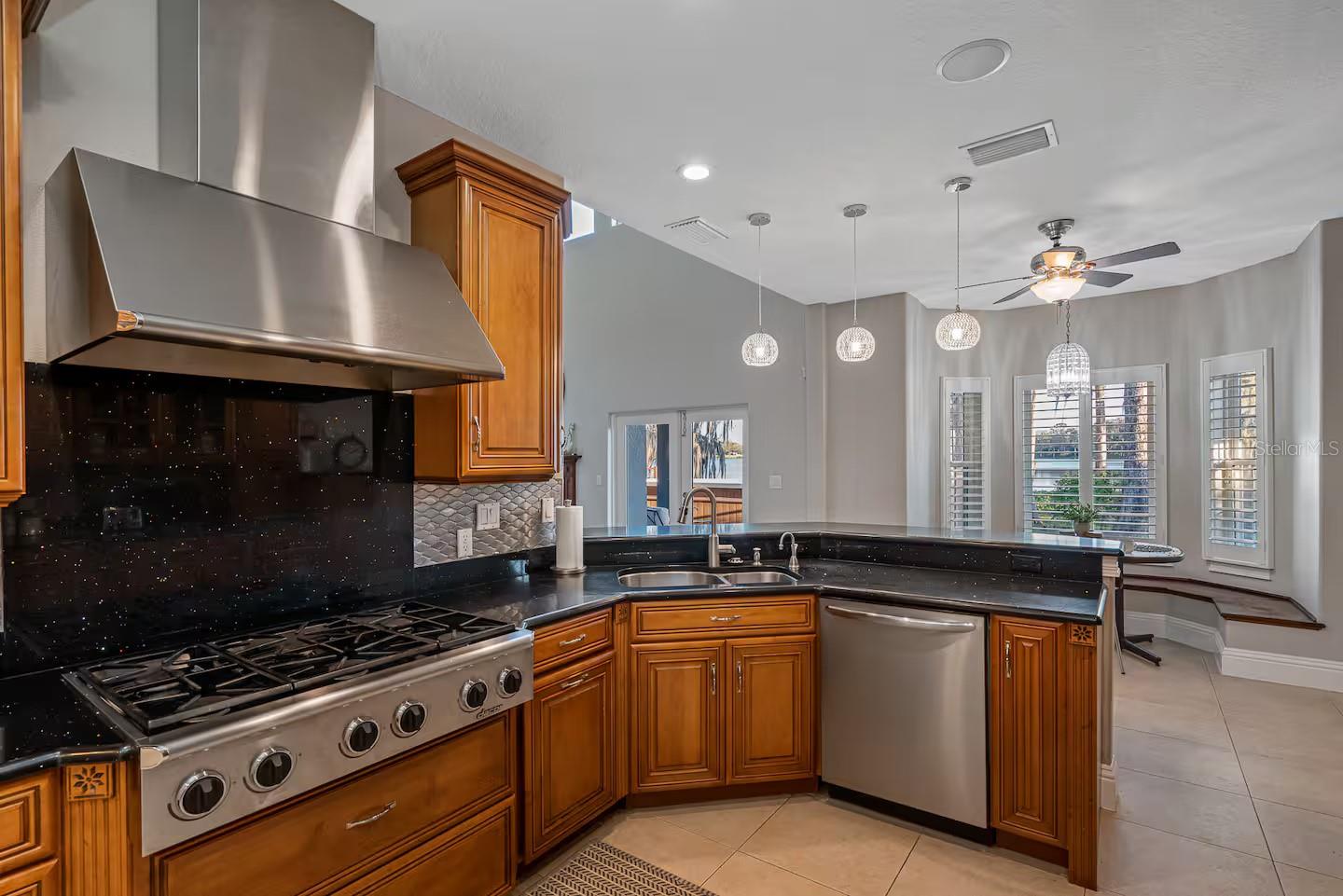 FAIRLANE ESTATES SEC 1 REP - Residential