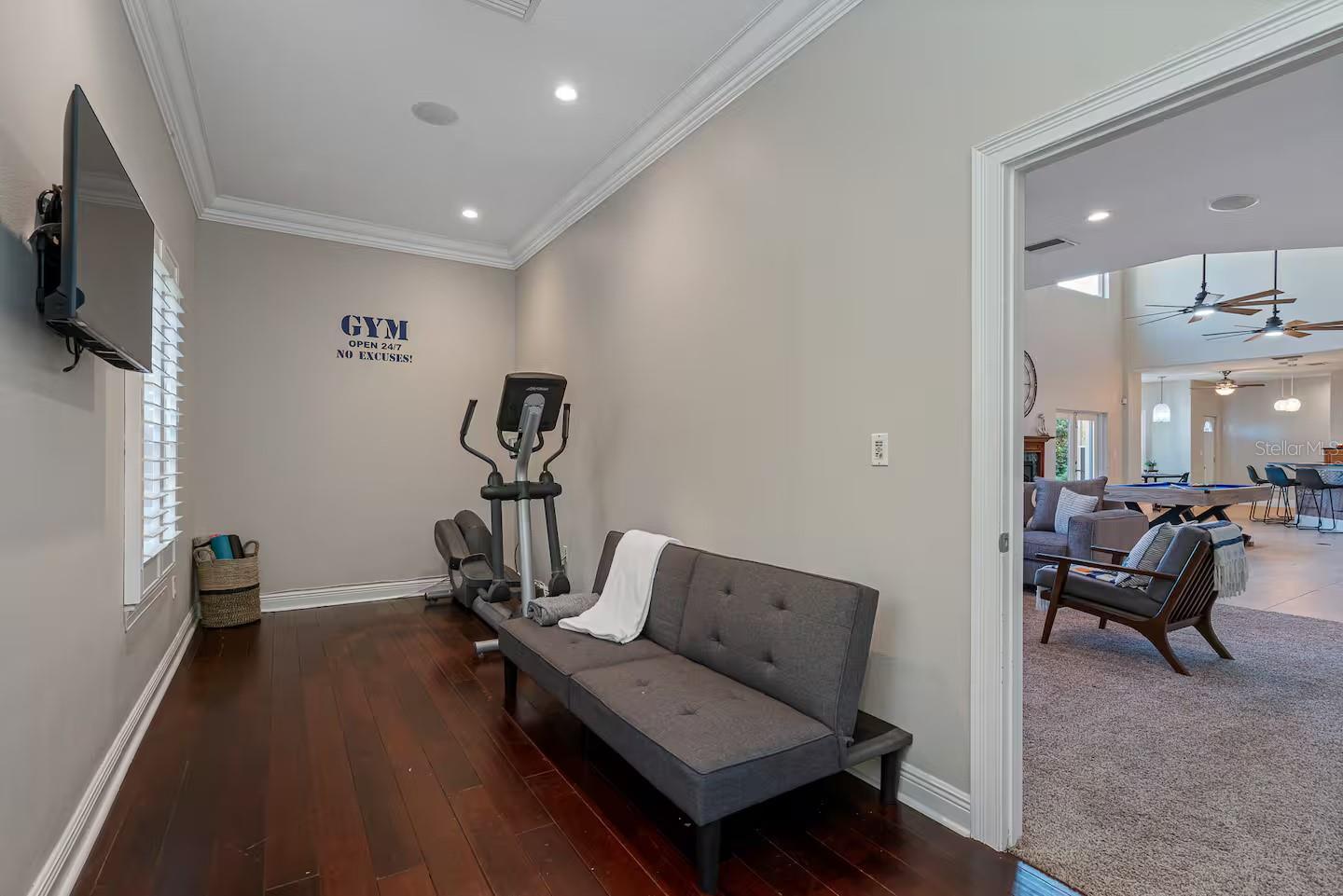 FAIRLANE ESTATES SEC 1 REP - Residential