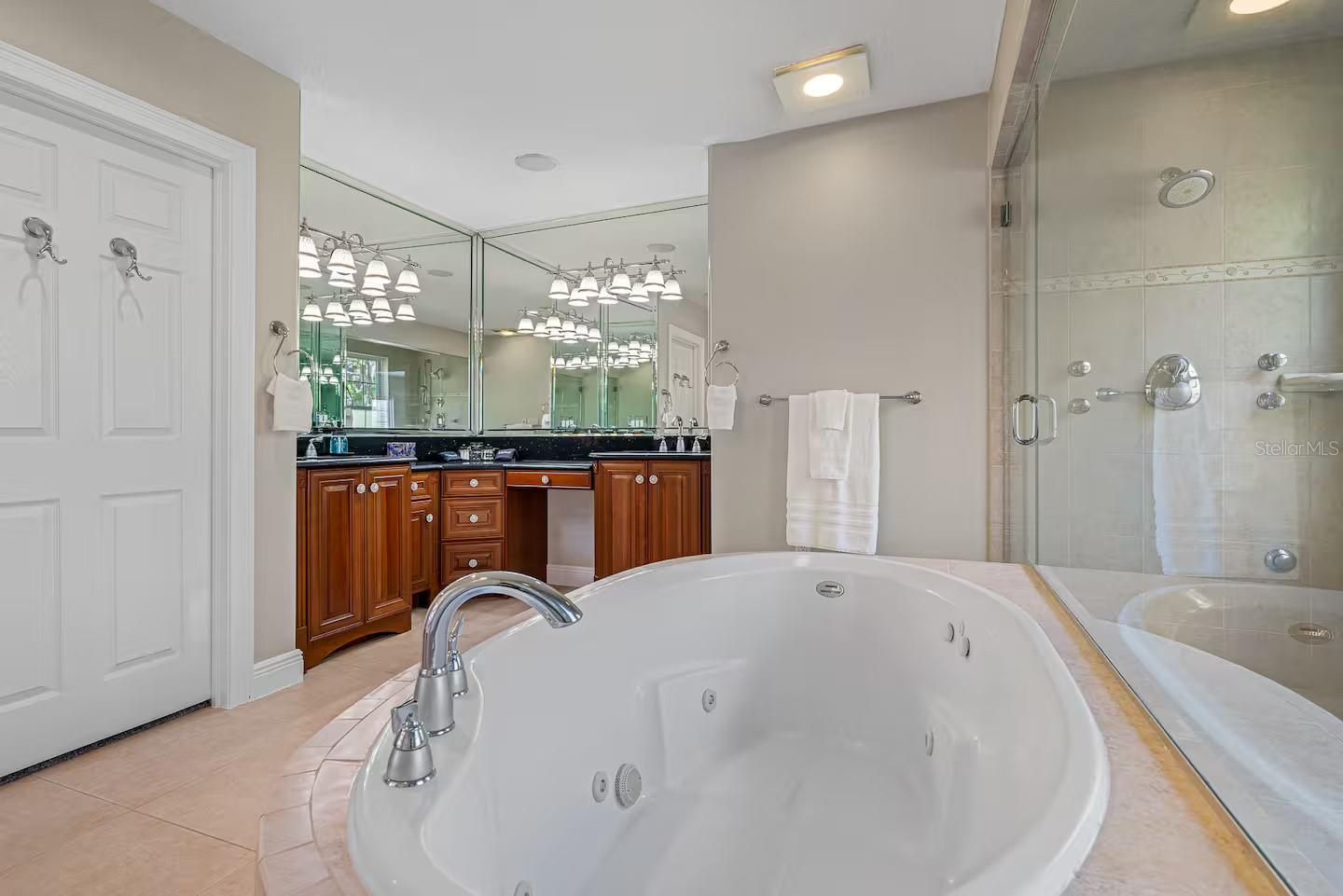 FAIRLANE ESTATES SEC 1 REP - Residential