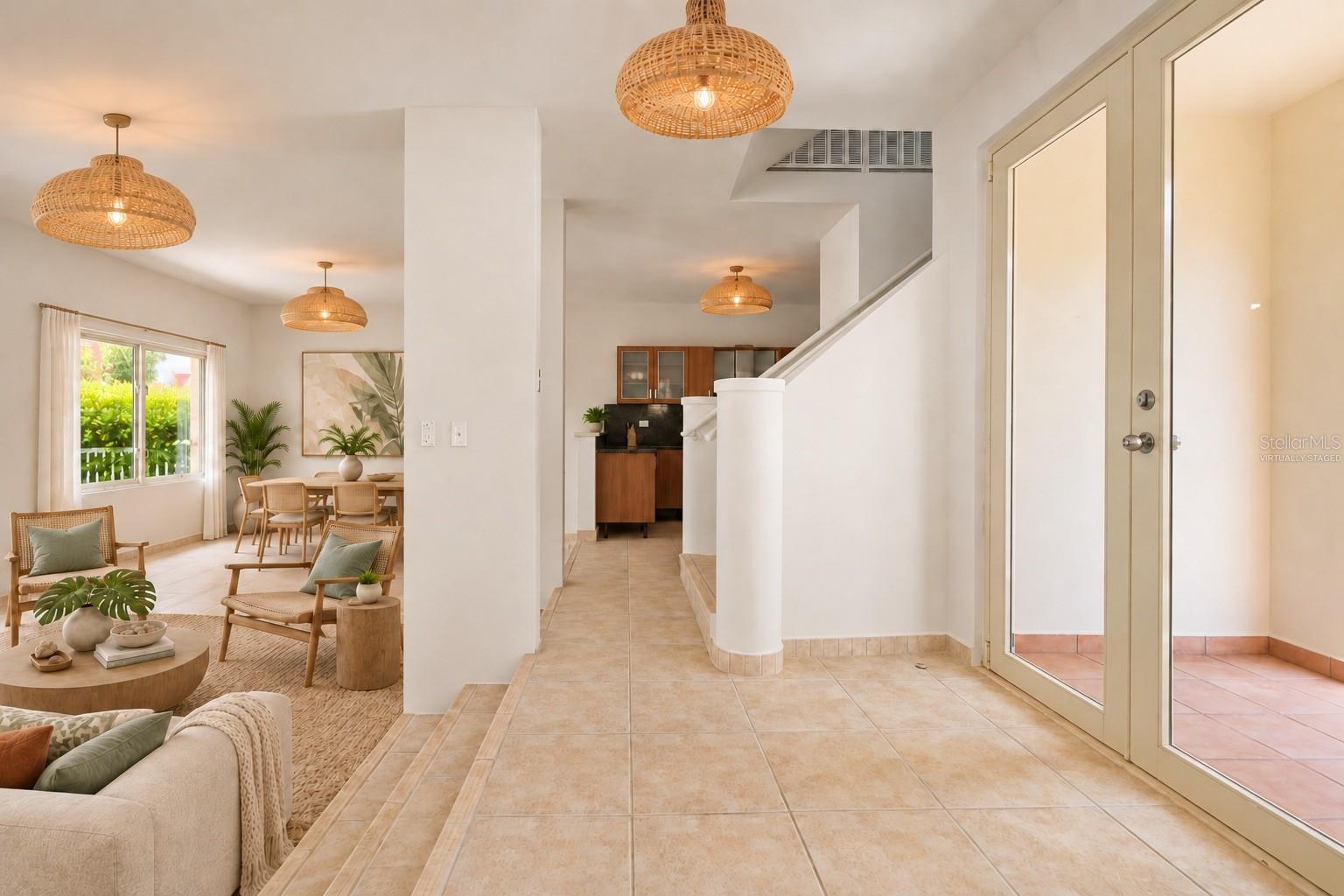 90 CANDELERO DRIVE 49