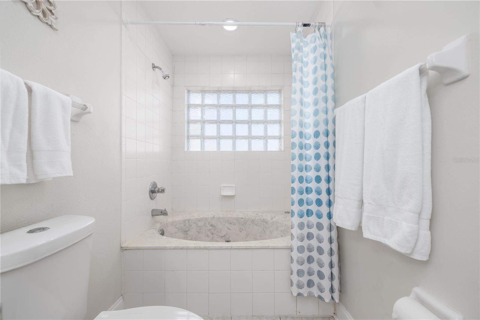 AVALON BY SEA - Residential