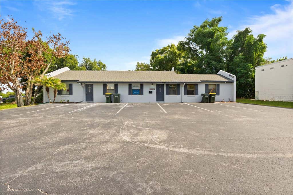 Photo of 684 W Montrose Street #690/F, Clermont, FL 34711 (MLS # G5113390)