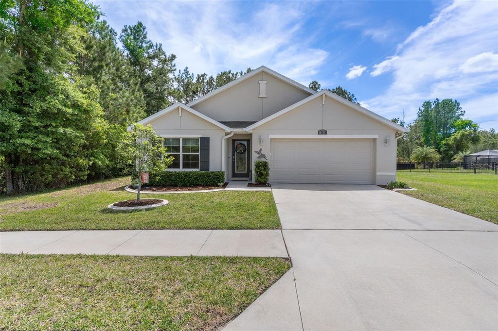 Photo of 17528 Garsalaso Circle, Brooksville, FL 34604 (MLS # W7885246)