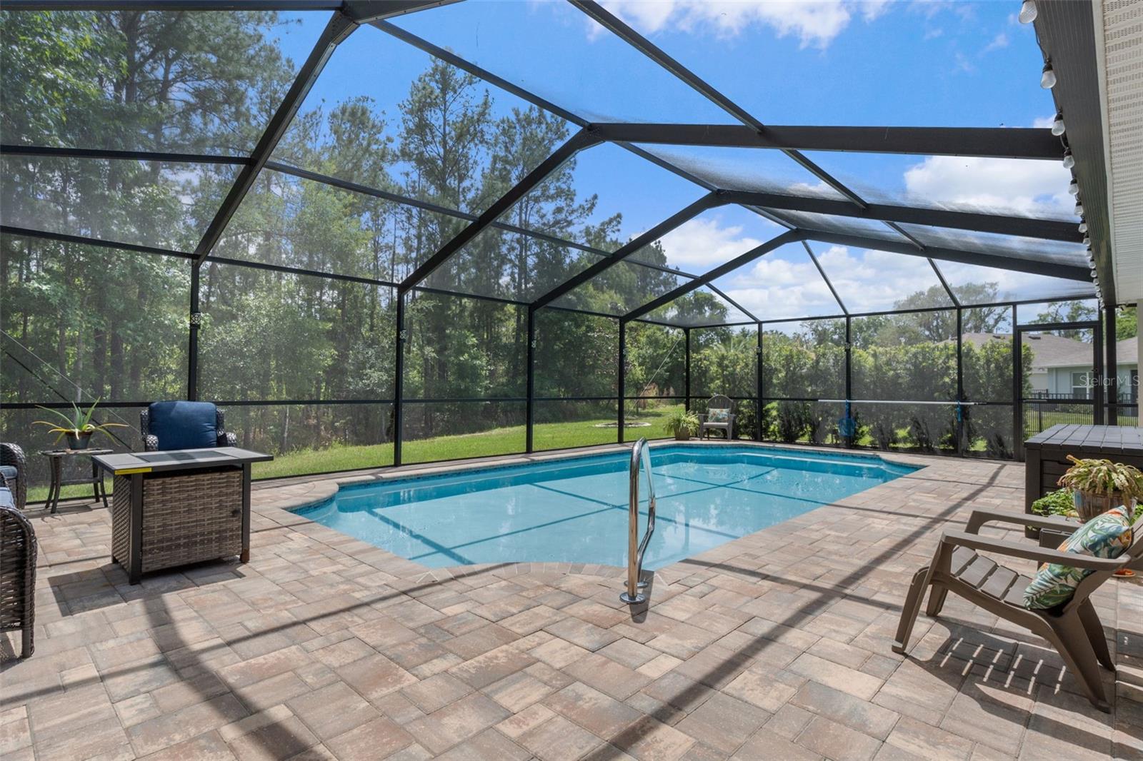 HERNANDO OAKS PH 3 - Residential