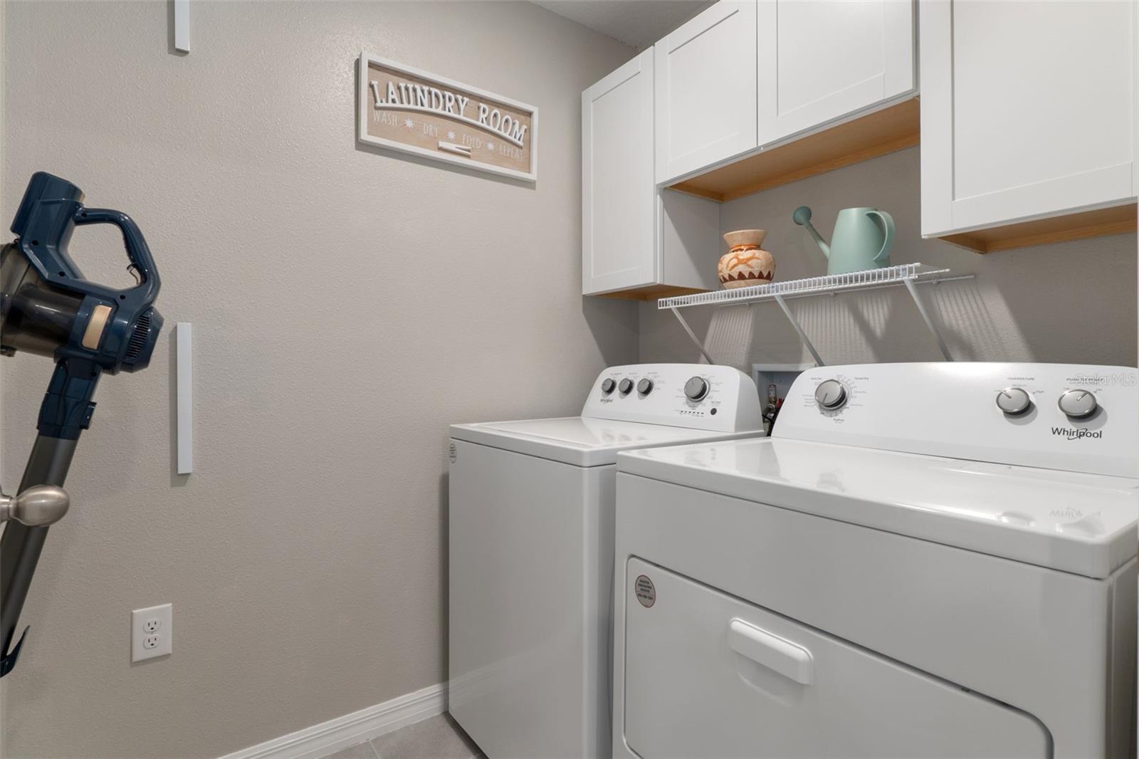 HERNANDO OAKS PH 3 - Residential