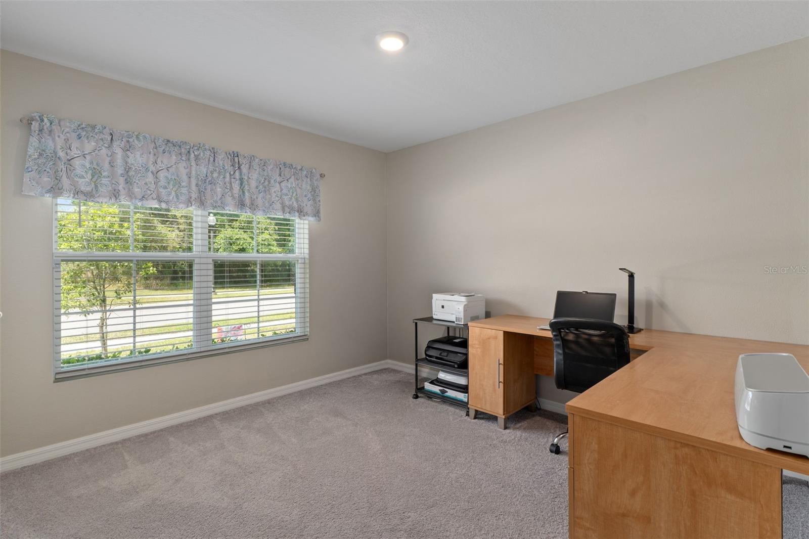 HERNANDO OAKS PH 3 - Residential