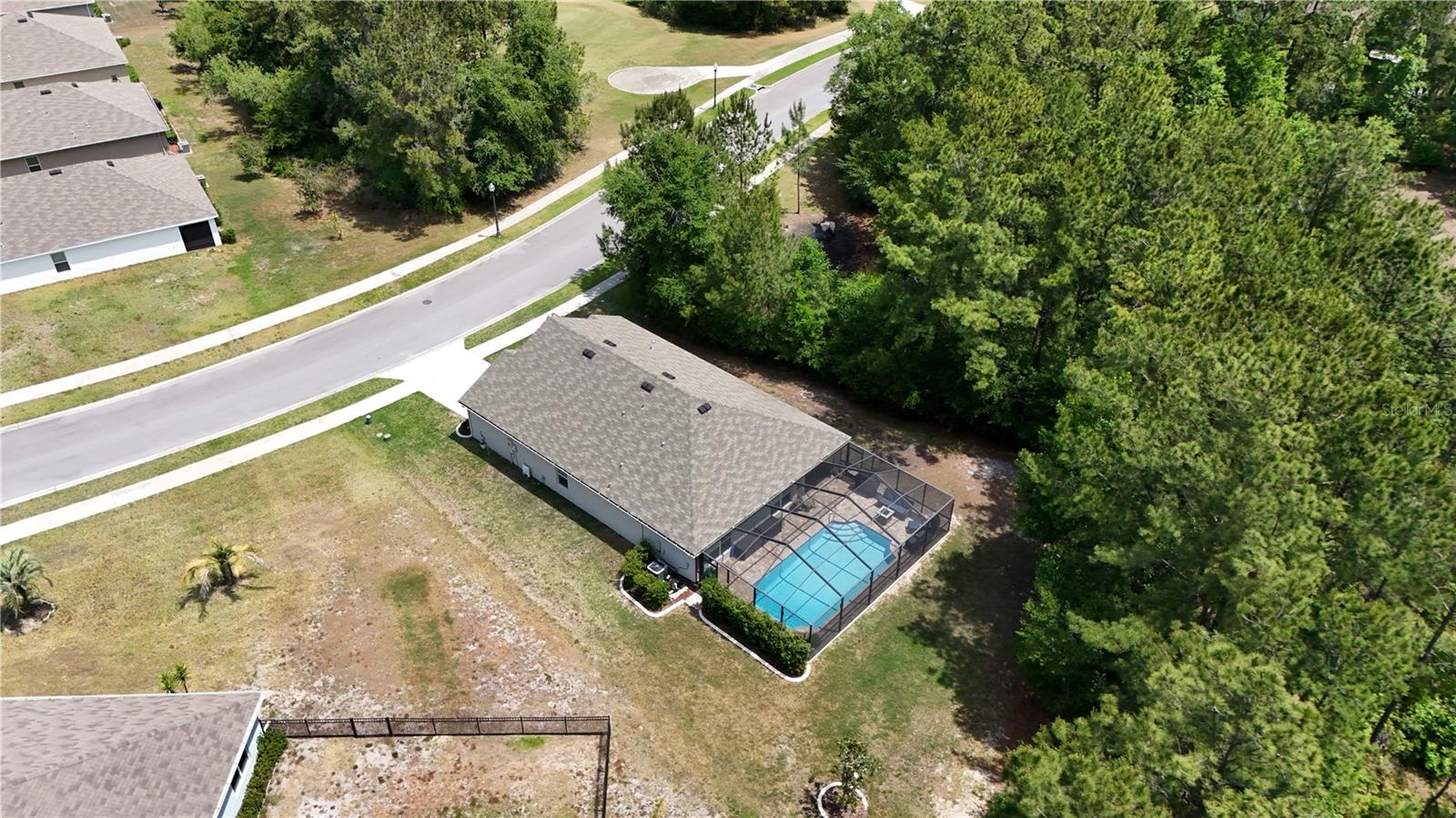 HERNANDO OAKS PH 3 - Residential