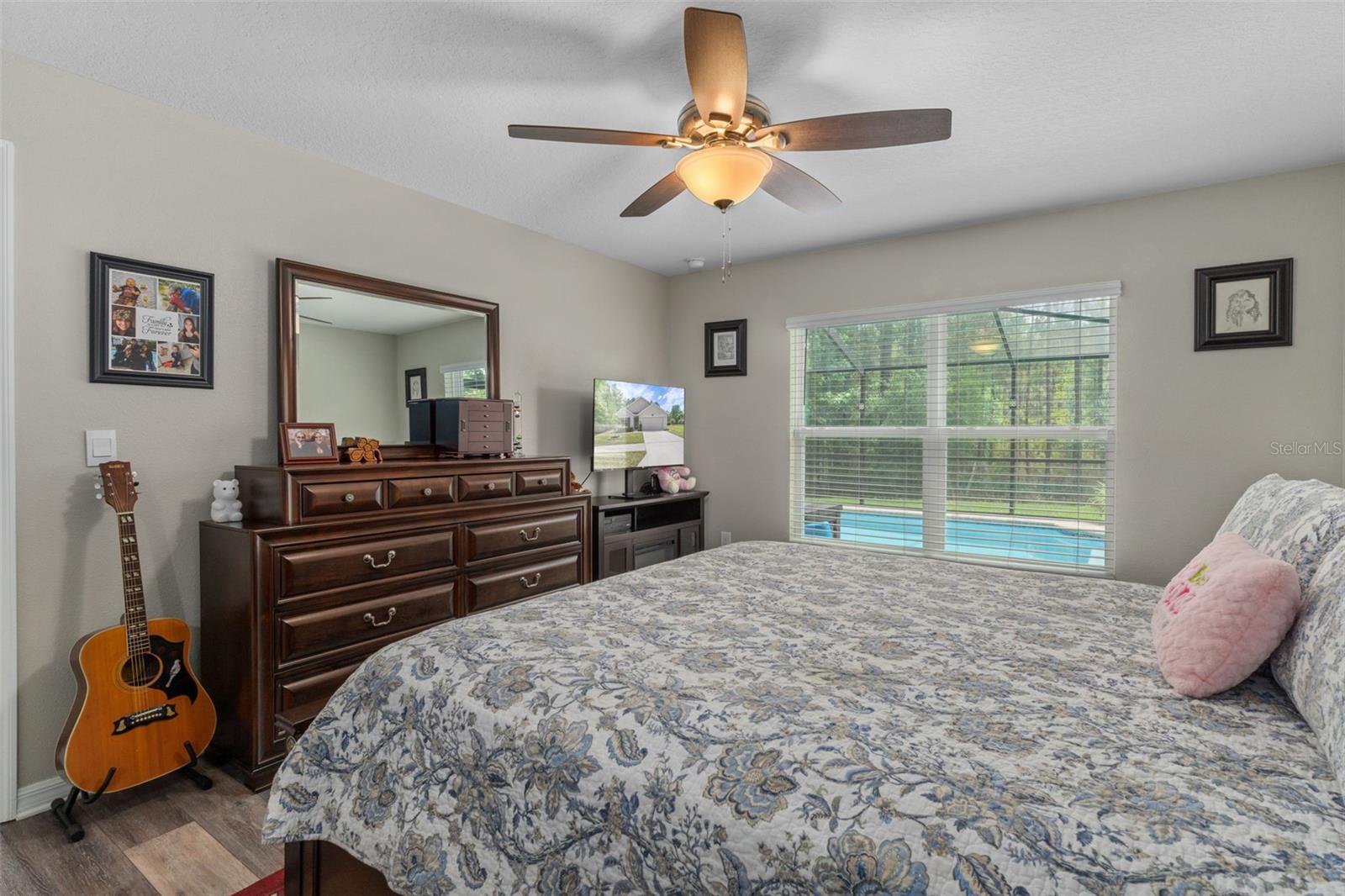 HERNANDO OAKS PH 3 - Residential