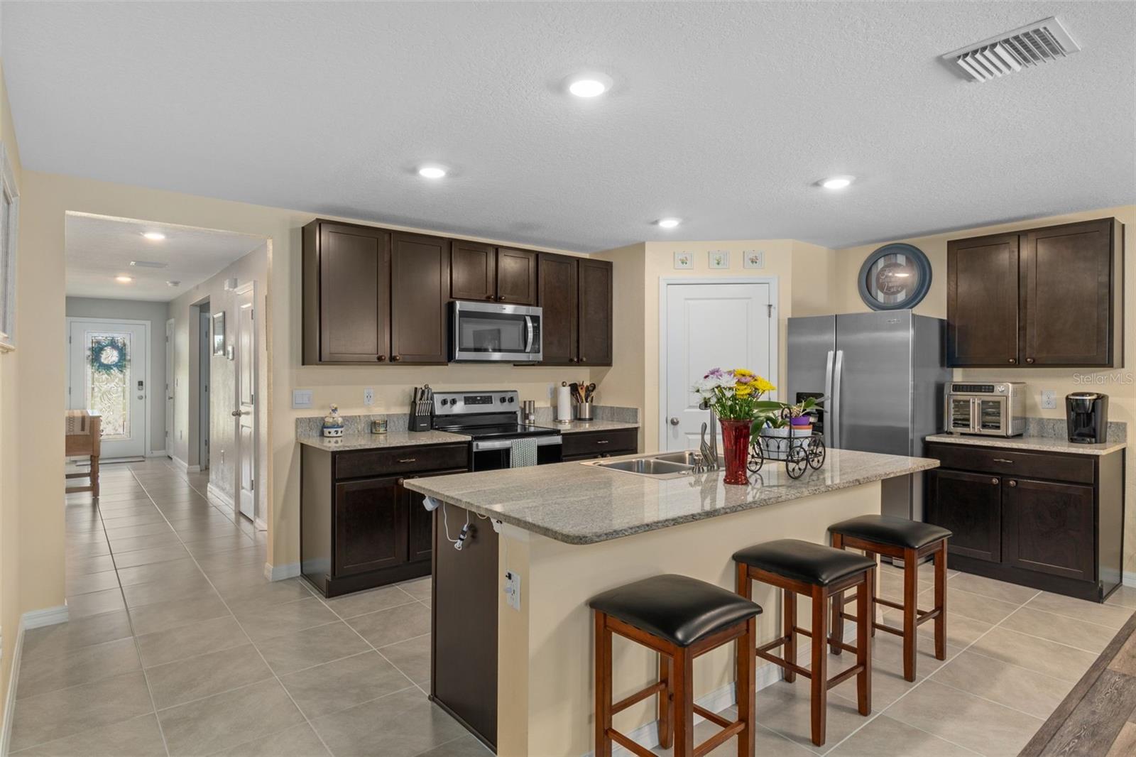 HERNANDO OAKS PH 3 - Residential