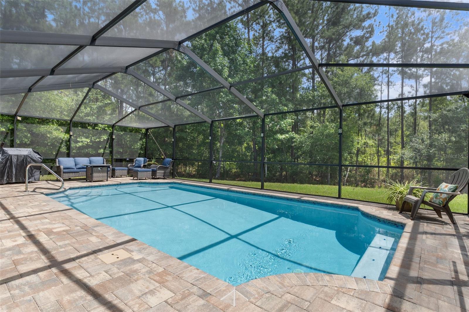 HERNANDO OAKS PH 3 - Residential