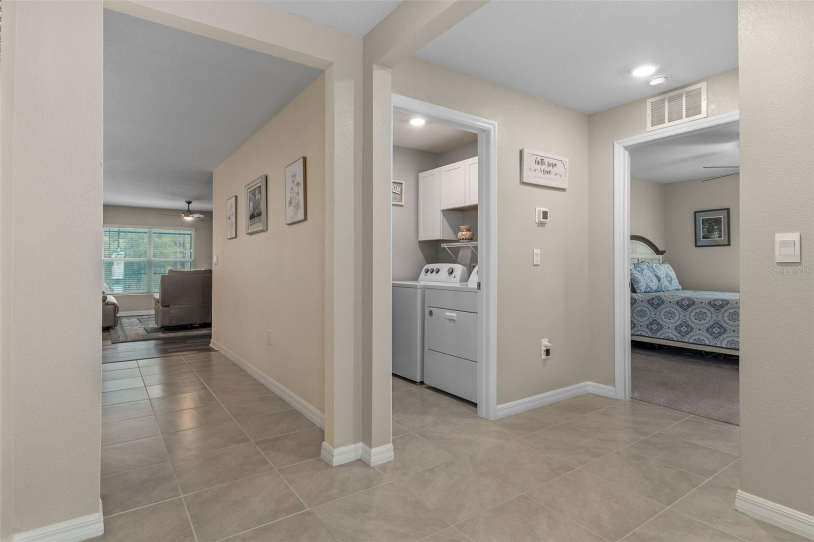 HERNANDO OAKS PH 3 - Residential
