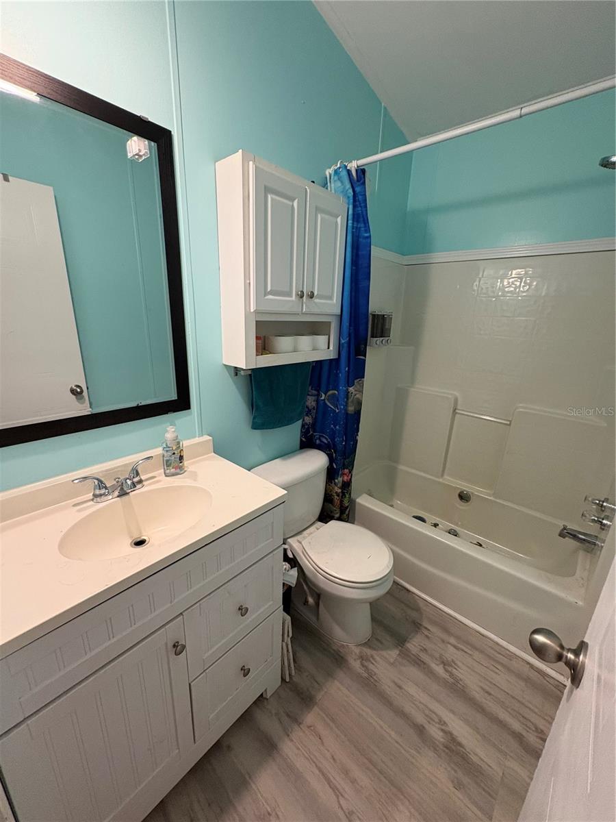 GENES LITTLE ACRES 53 01STADD - Residential