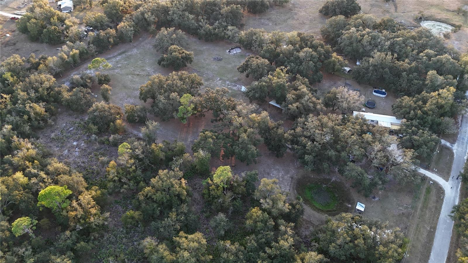 GENES LITTLE ACRES 53 01STADD - Residential