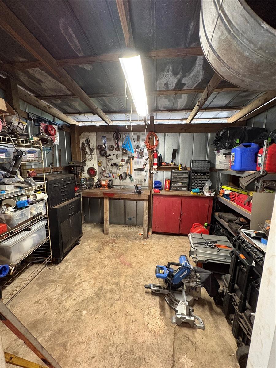 GENES LITTLE ACRES 53 01STADD - Residential