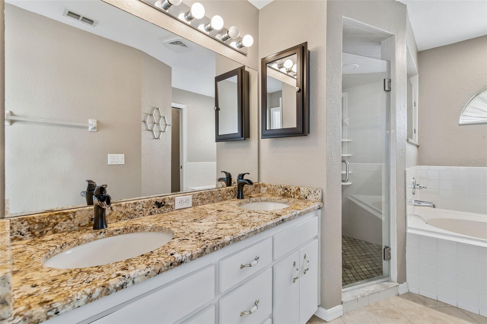 HIGHLANDS CROSSING PH 01 - Residential