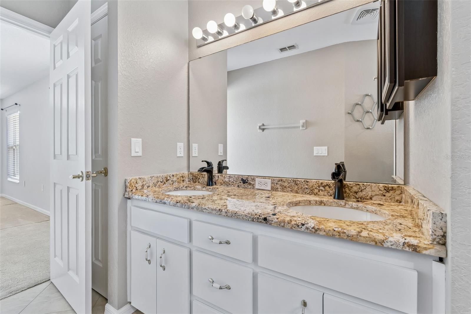 HIGHLANDS CROSSING PH 01 - Residential