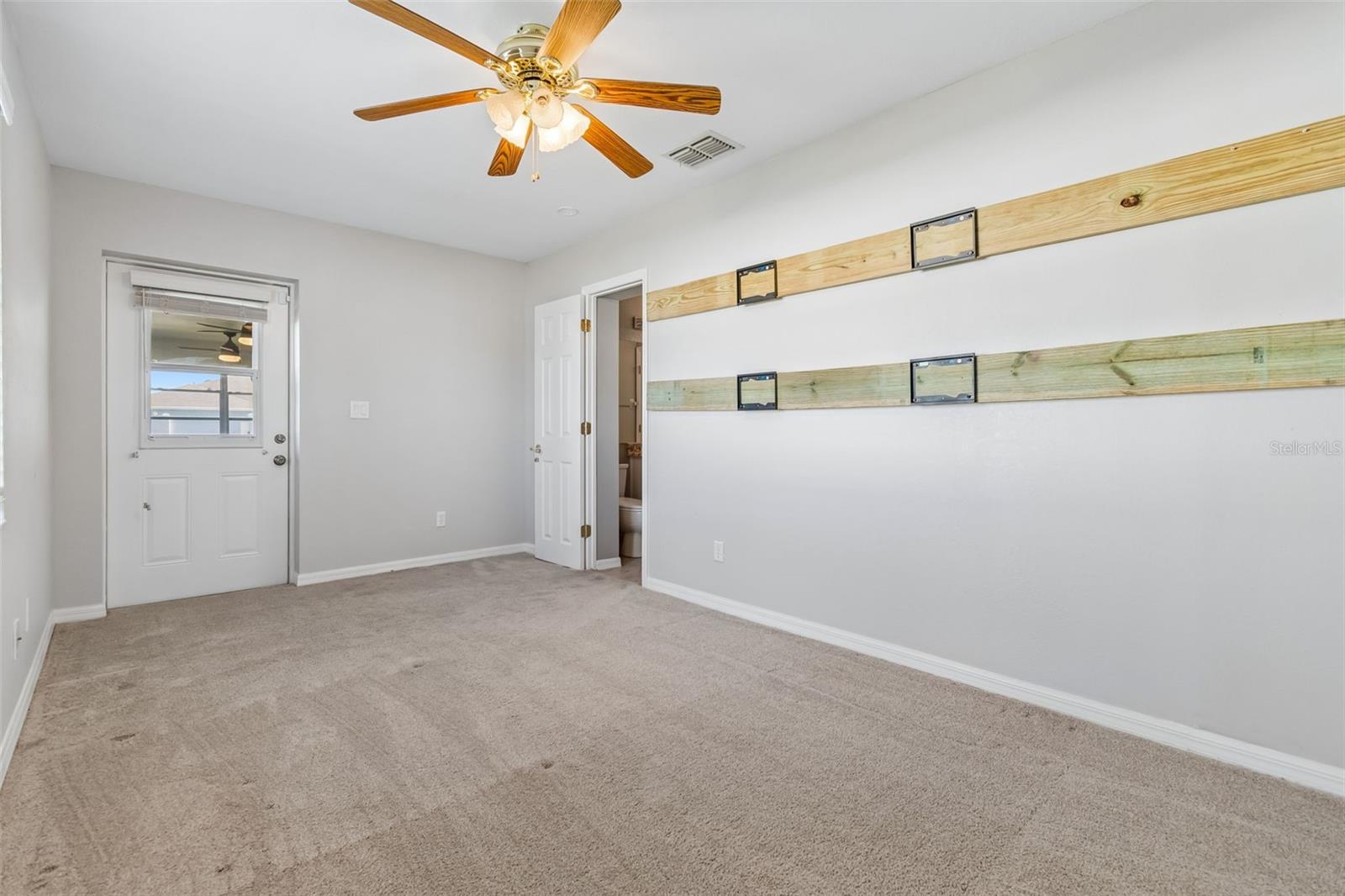 HIGHLANDS CROSSING PH 01 - Residential