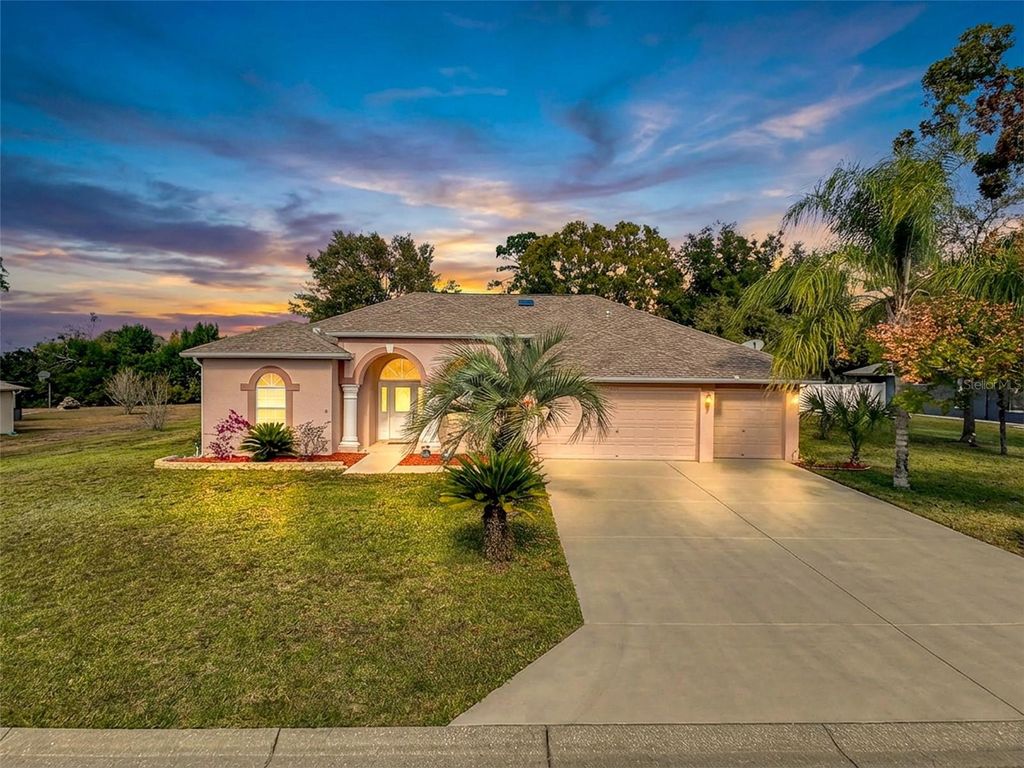 Photo of 11345 Long Hill Court, Spring Hill, FL 34609 (MLS # W7881113)