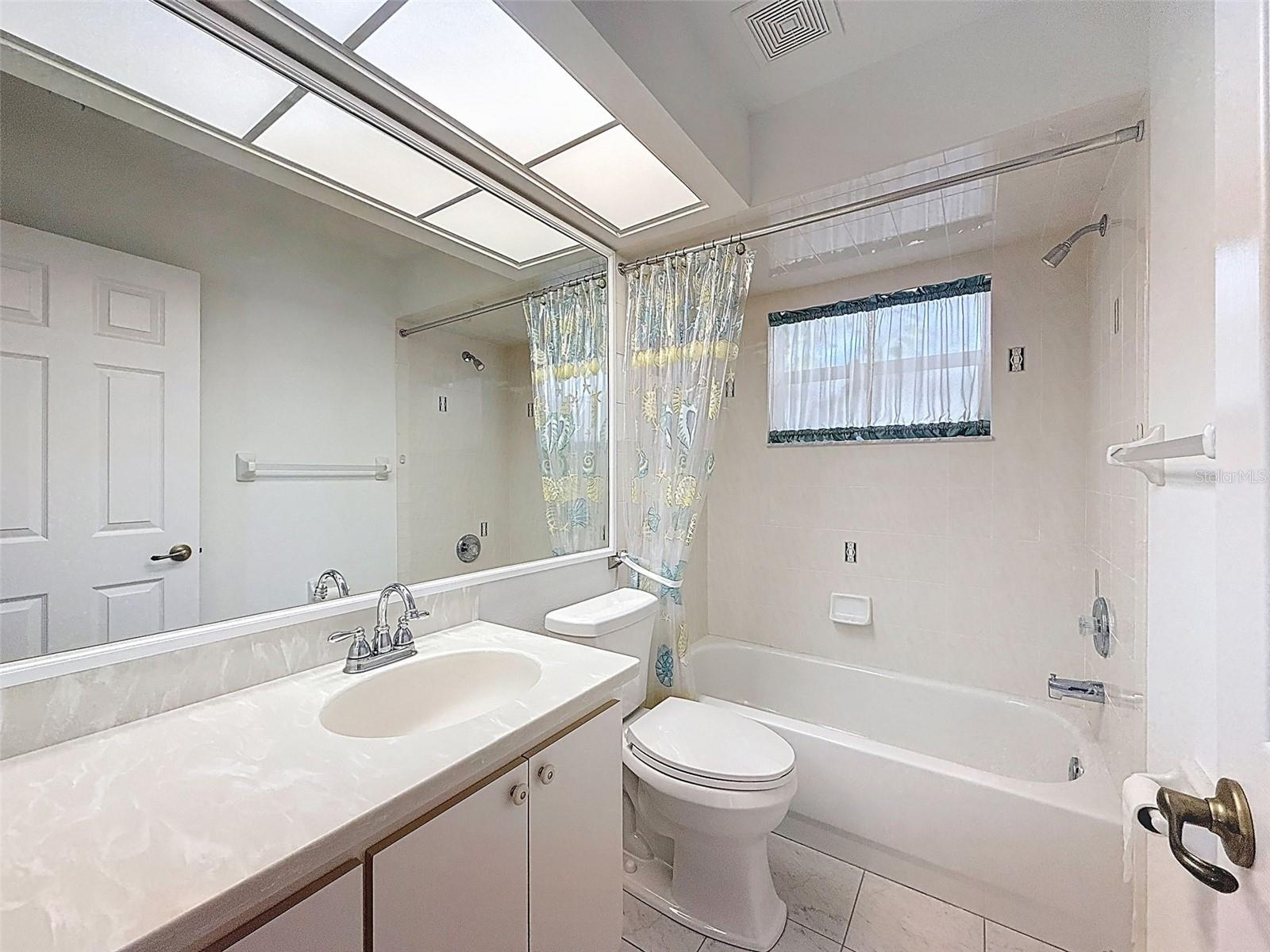 RAINBOW WOODS - Residential