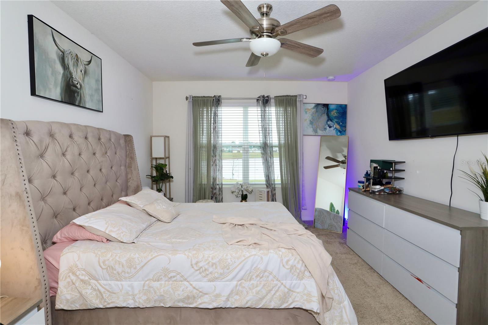 HOLLY ESTATES - Residential