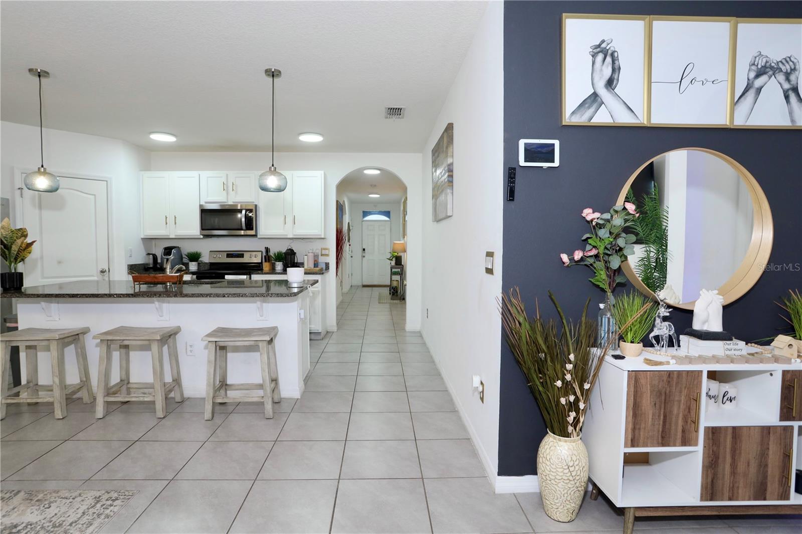 HOLLY ESTATES - Residential