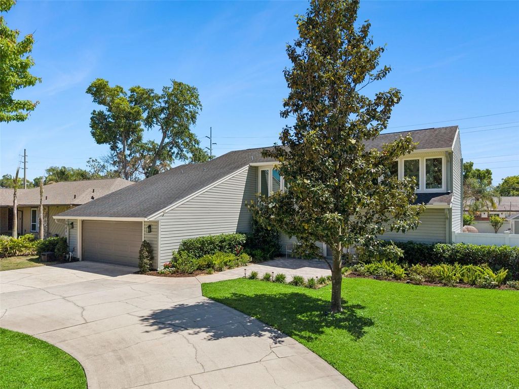 Photo of 4202 Woodlynne Lane, Orlando, FL 32812 (MLS # O6398940)