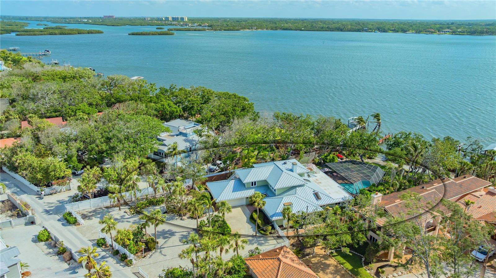 1042 N CASEY KEY ROAD