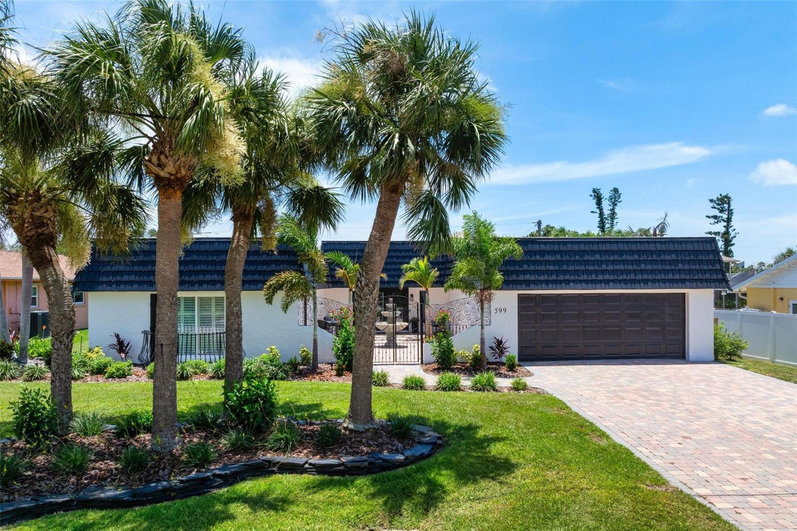 599 FLAMINGO DRIVE