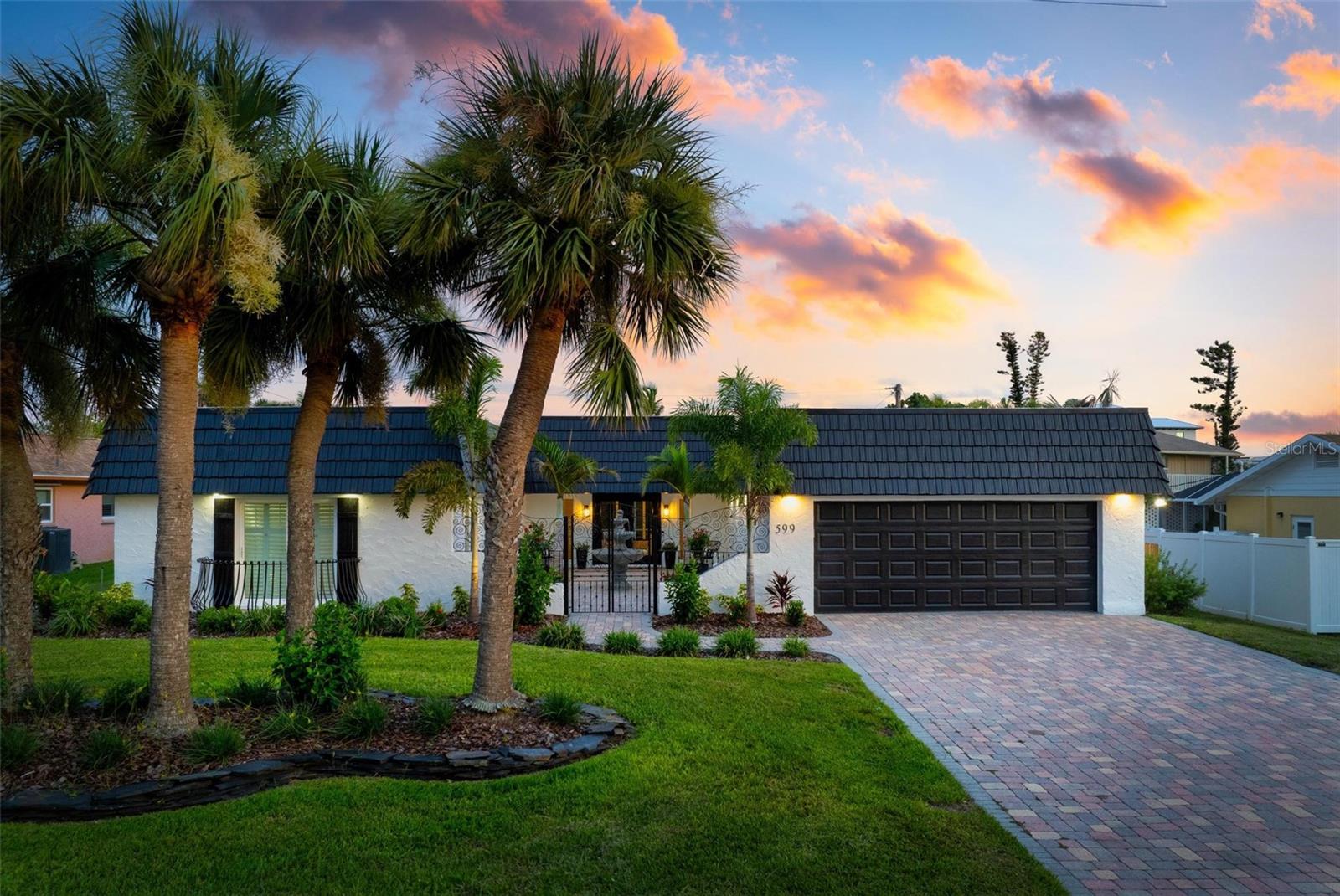 599 FLAMINGO DRIVE