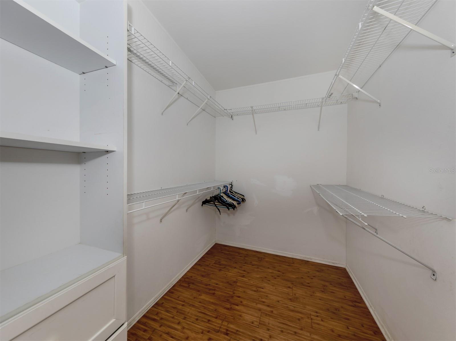 RIVERWALK MHP CO-OP - Residential