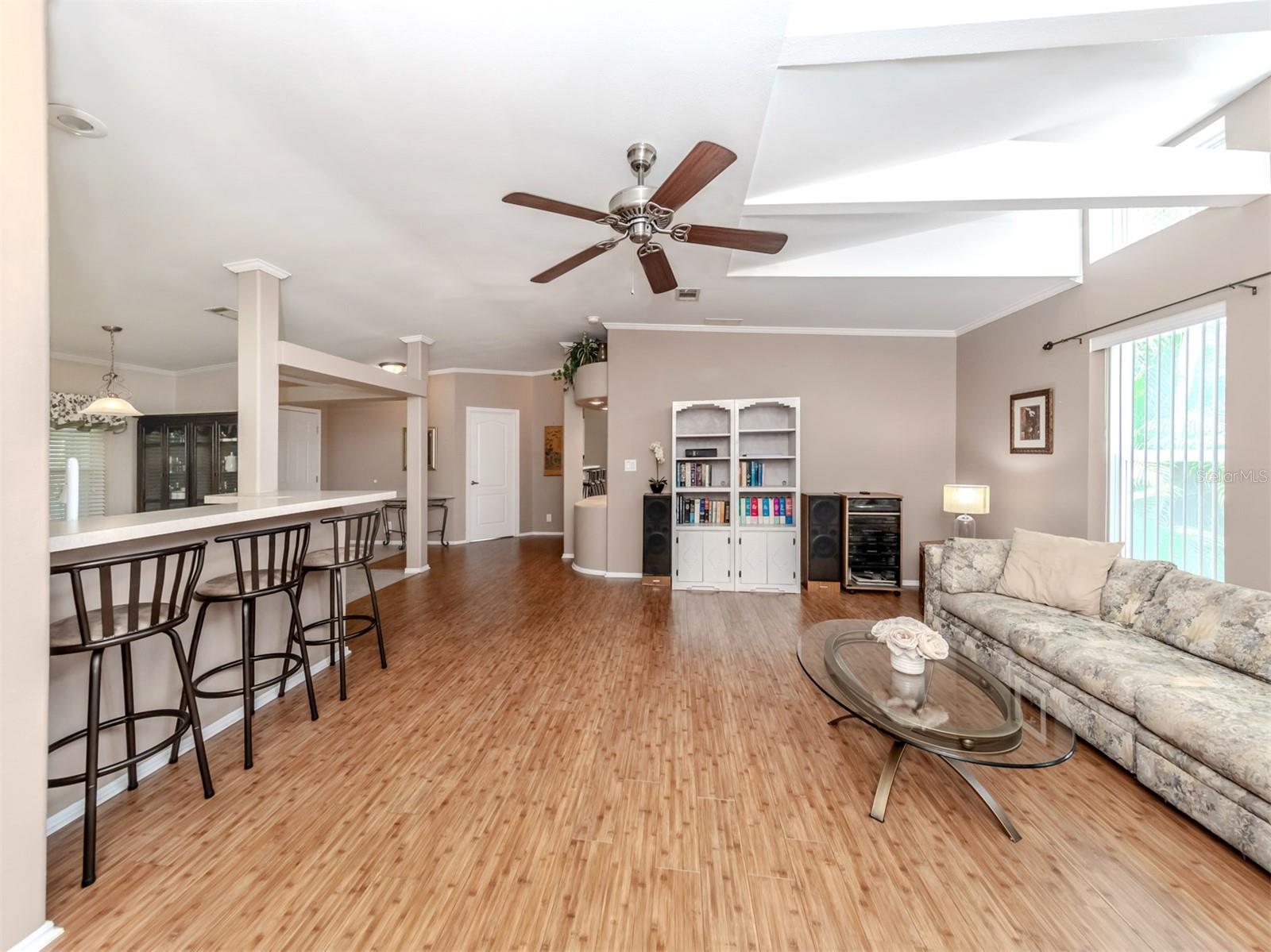 RIVERWALK MHP CO-OP - Residential