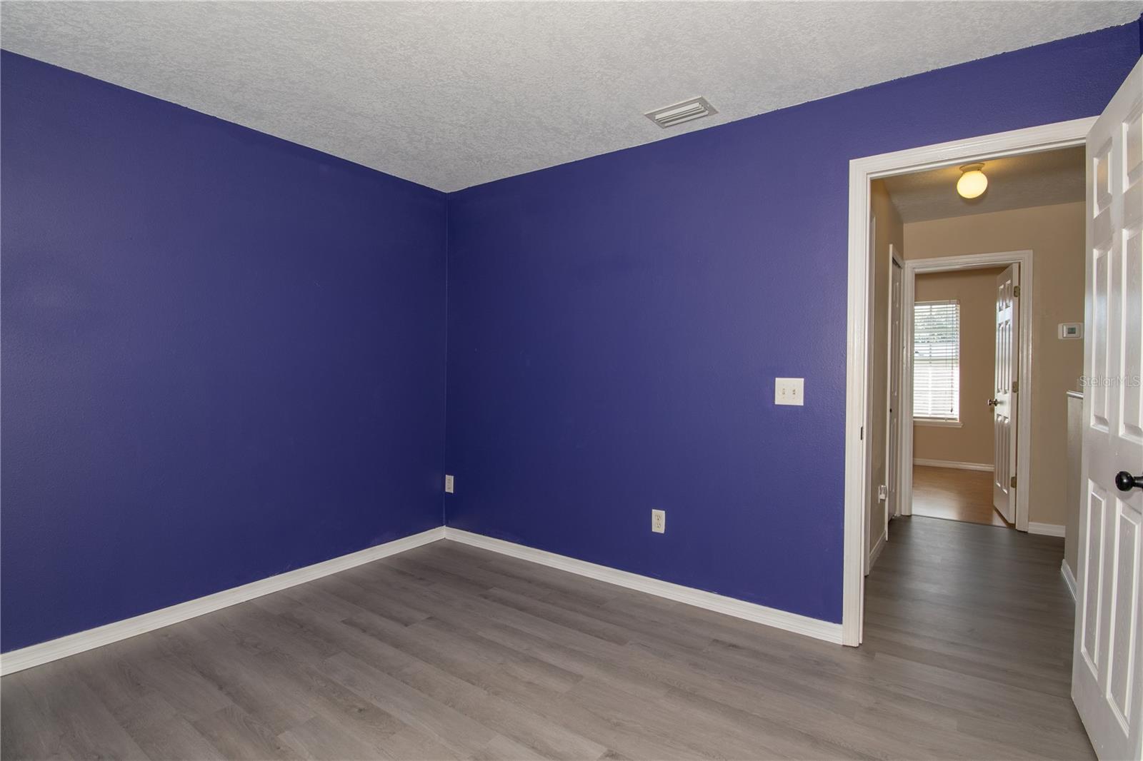 RIO HILLS - Residential