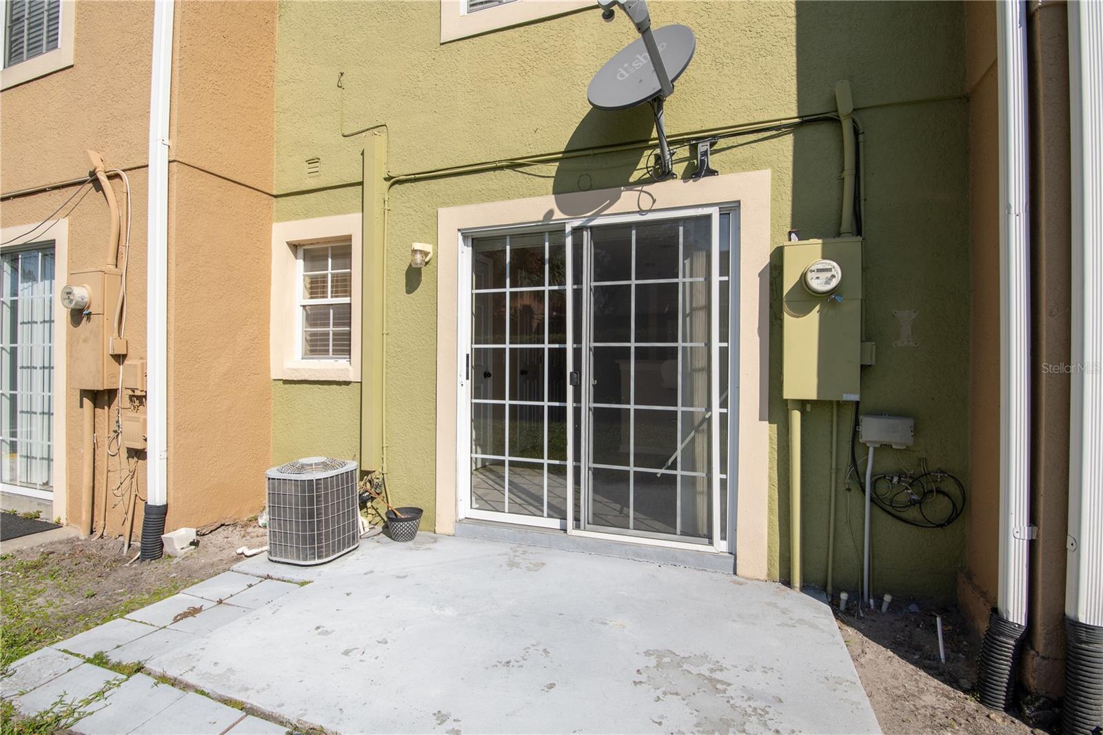 RIO HILLS - Residential