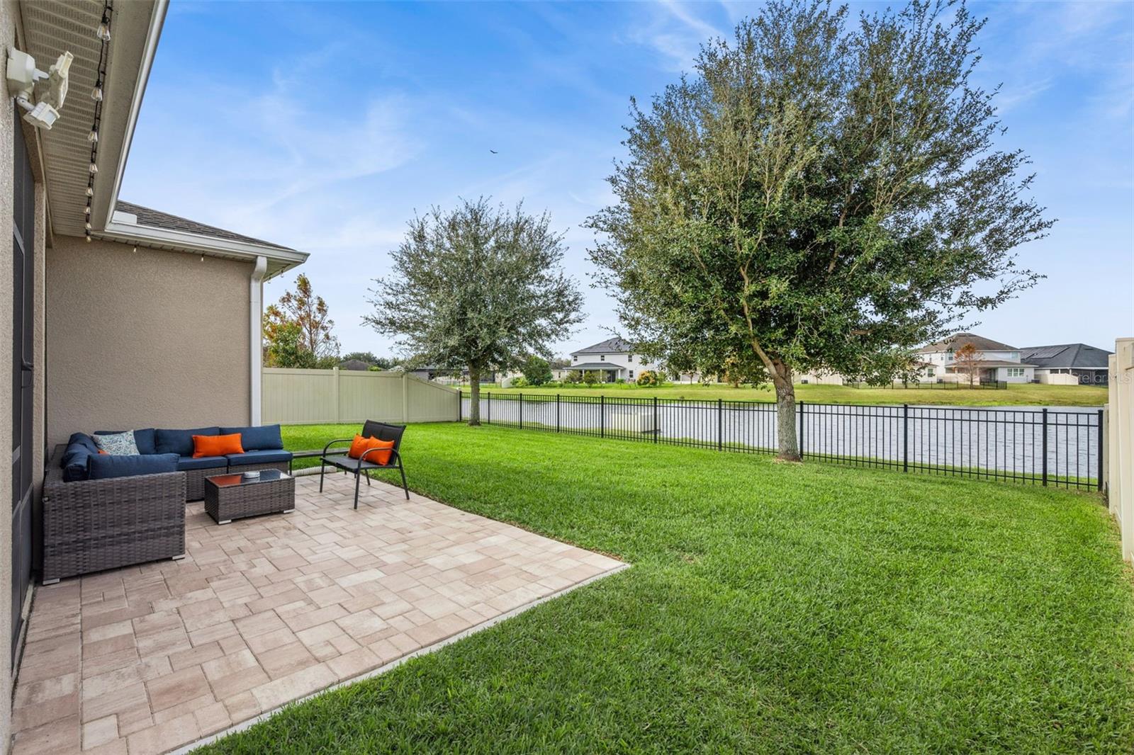 SAWGRASS POINTE PH 1 - Residential