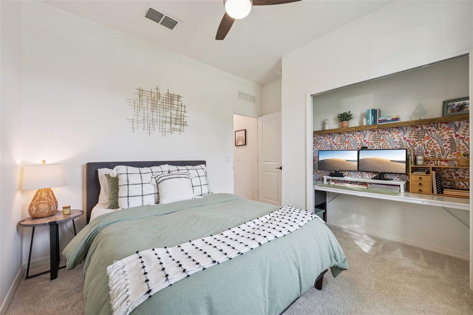 SAWGRASS POINTE PH 1 - Residential