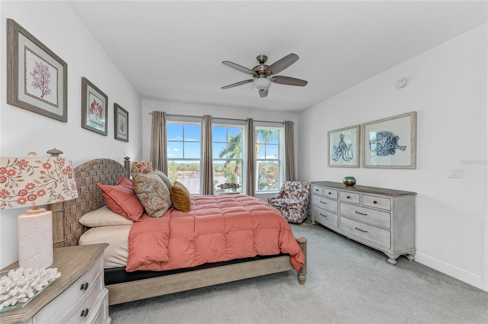 MARINA WALK ON HARBOUR ISLE PH 2-11 OR26 - Residential